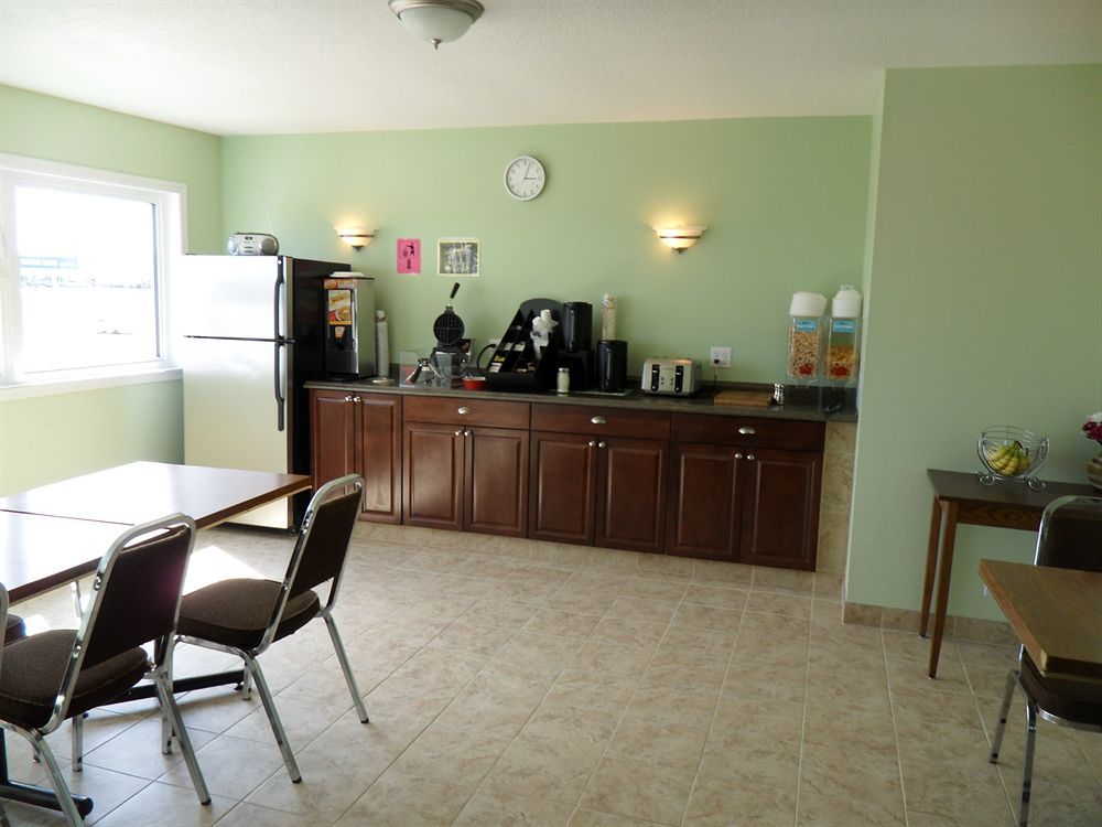 Westway Inn Motel Neepawa Dış mekan fotoğraf