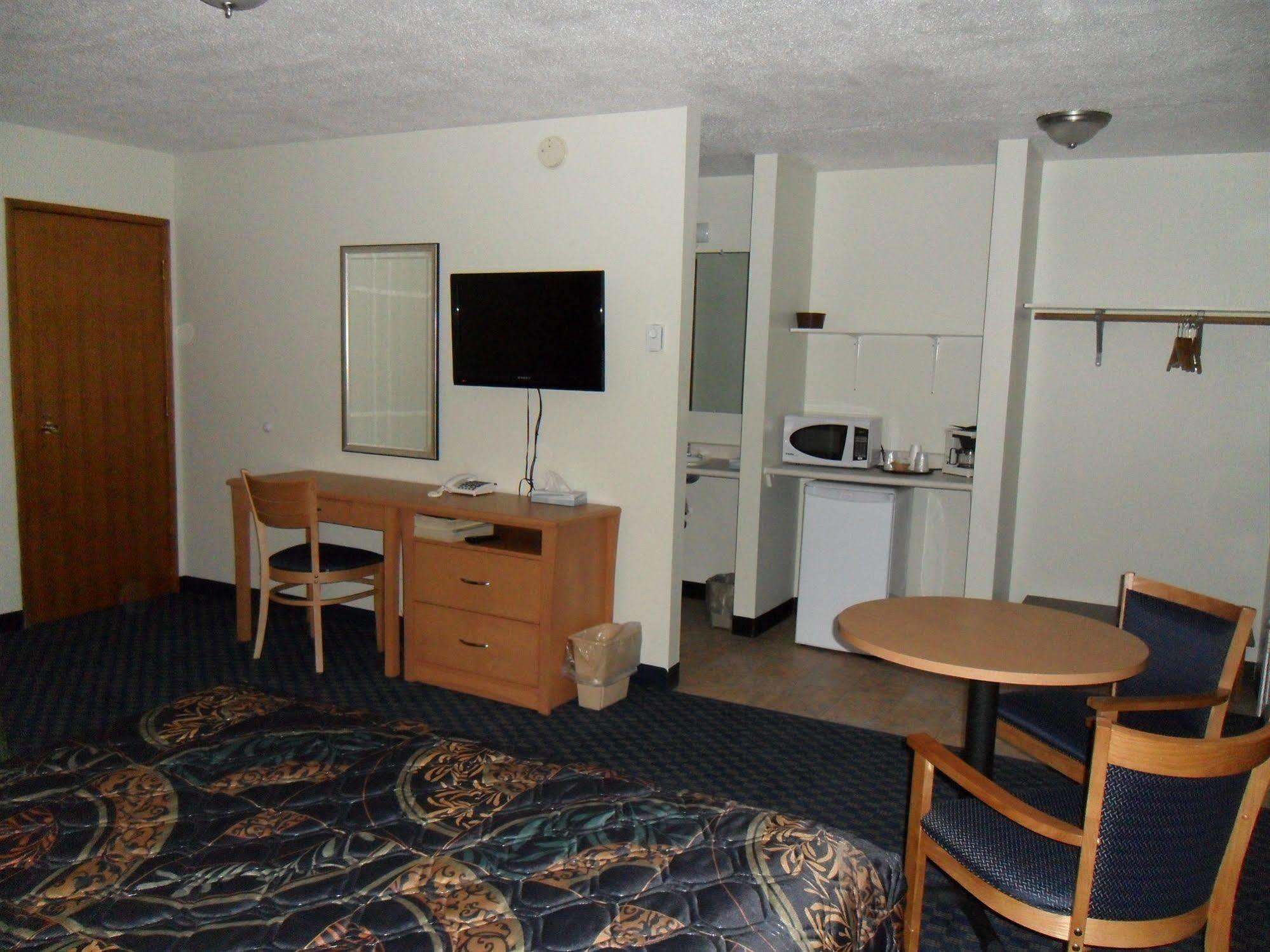 Westway Inn Motel Neepawa Dış mekan fotoğraf