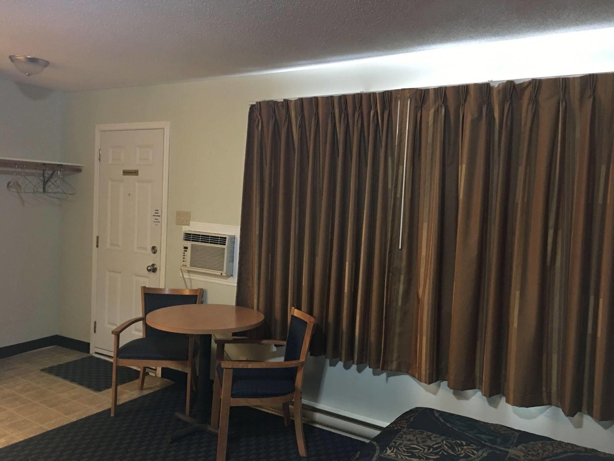 Westway Inn Motel Neepawa Dış mekan fotoğraf