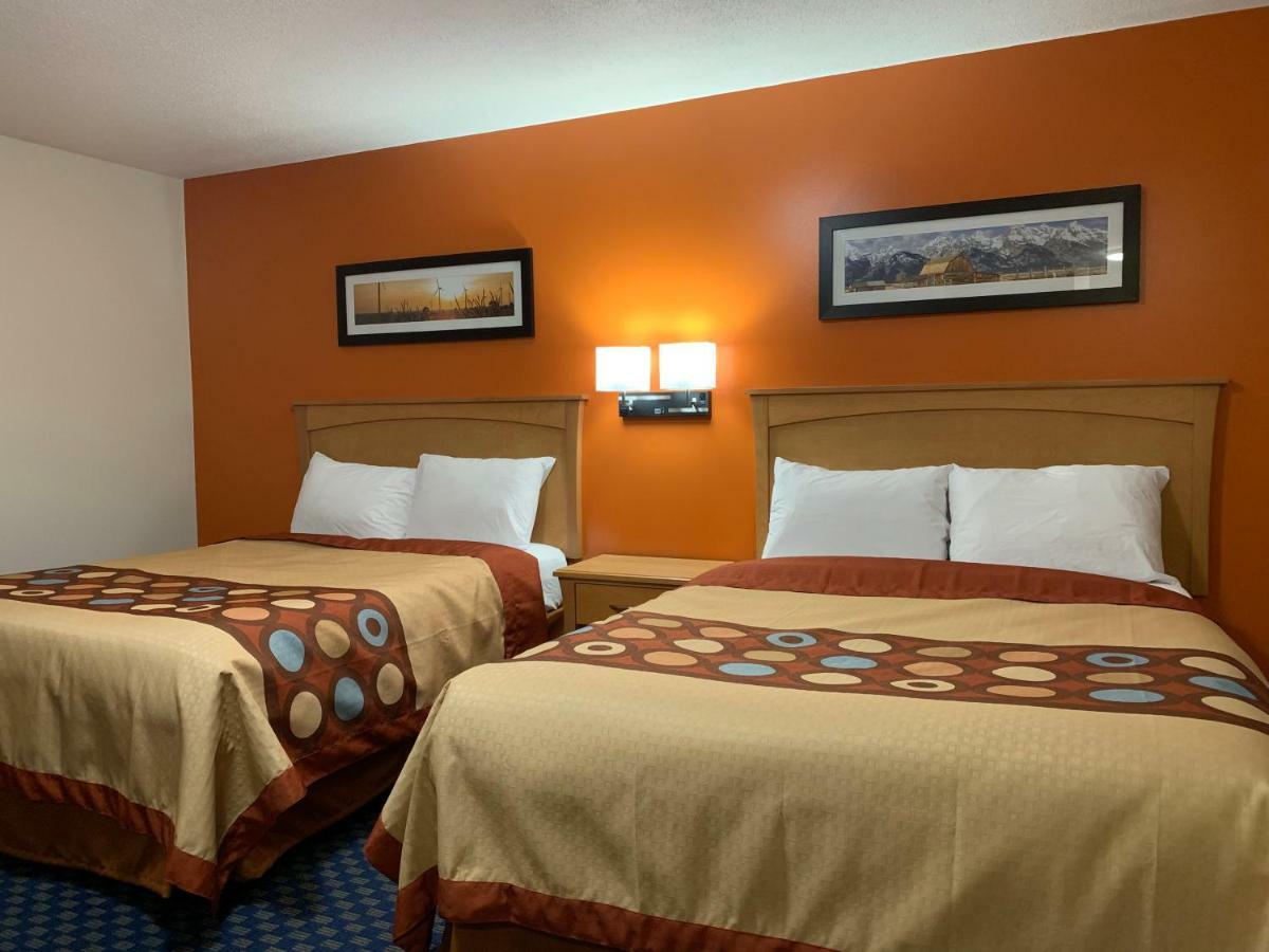 Westway Inn Motel Neepawa Dış mekan fotoğraf