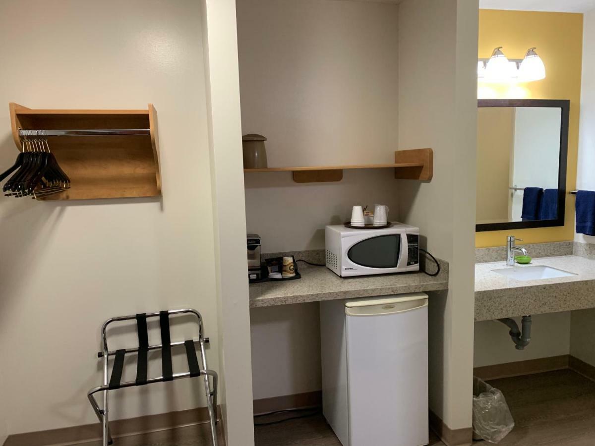 Westway Inn Motel Neepawa Dış mekan fotoğraf