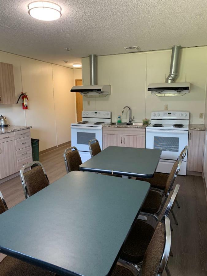 Westway Inn Motel Neepawa Dış mekan fotoğraf