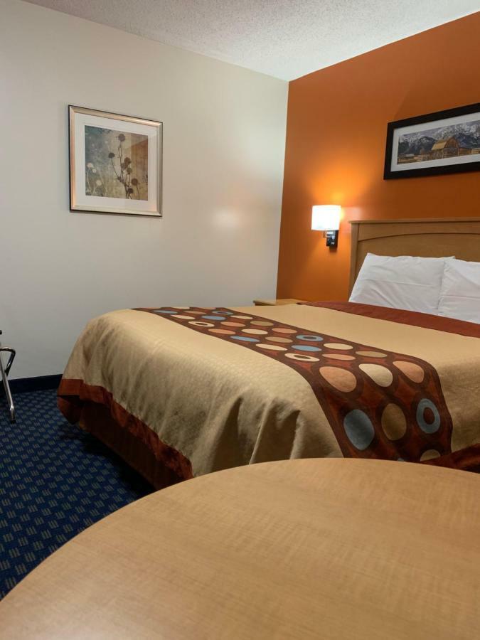 Westway Inn Motel Neepawa Dış mekan fotoğraf