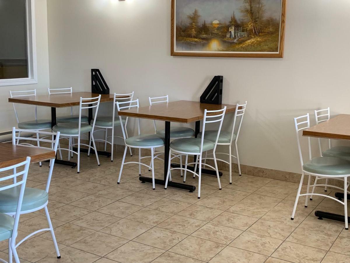 Westway Inn Motel Neepawa Dış mekan fotoğraf